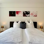 Corner Loft - Altstadt Design Апартаменты *