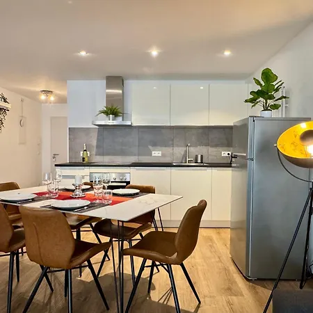Corner Loft - Altstadt Design Apartment